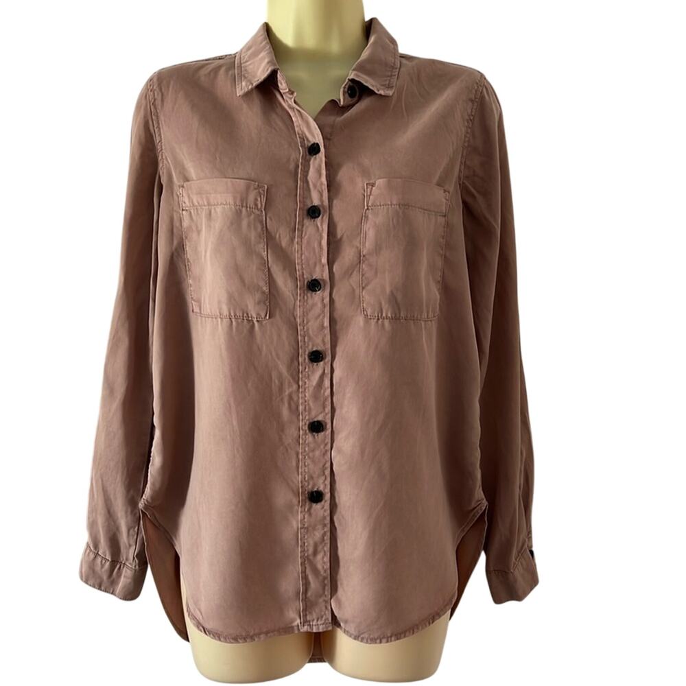 Universal Thread Shirt Women’s Size XS Blush Pink Preppy Casual